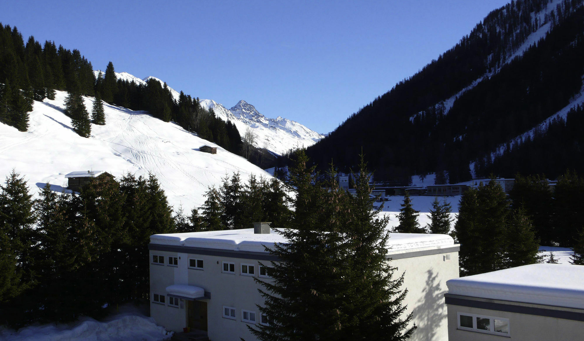 Serviced Apartments By Solaria Davos Exteriör bild